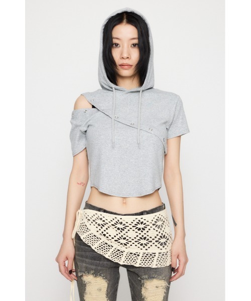 LAGUA GEM(ラグアジェム)の「RING BUTTON HOODIE トップス(パーカー・レディース・ブラック/グレー/ホワイト・FREE)」の13枚目の写真