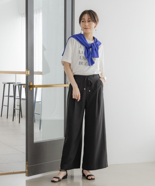 Elura（エルーラ）の「サマ見えリラックスＴシャツ/318893（Tシャツ/カットソー・レディース・チャコールグレー/ブラック/ホワイト系その他6/ライトピンク/ホワイト/ダークブラウン・SMALL/MEDIUM/LARGE）」の15枚目の写真