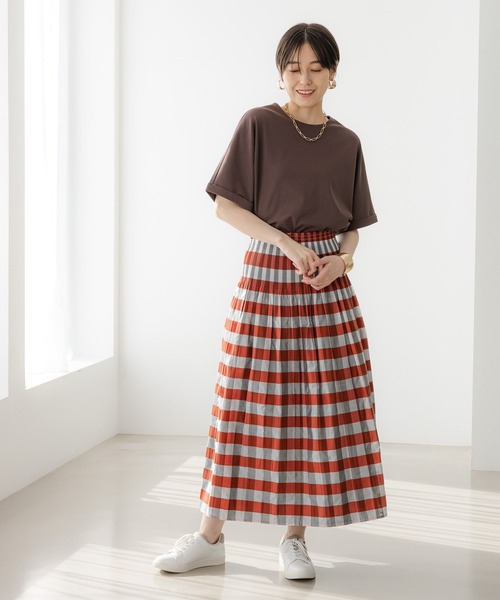 Elura（エルーラ）の「サマ見えリラックスＴシャツ/318893（Tシャツ/カットソー・レディース・チャコールグレー/ブラック/ホワイト系その他6/ライトピンク/ホワイト/ダークブラウン・SMALL/MEDIUM/LARGE）」の11枚目の写真