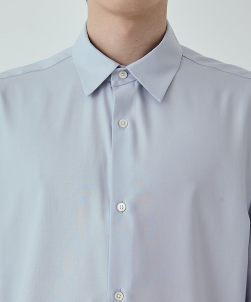 UNITED TOKYO(ユナイテッドトウキョウ)の「DRY RAYON ショートスリーブシャツ 防シワ性|ウォッシャブル(シャツ/ブラウス・メンズ・ブラック/グレイッシュベージュ/サックスブルー/オフホワイト/ライトグレー/ダークグレー・1/2/3)」の8枚目の写真