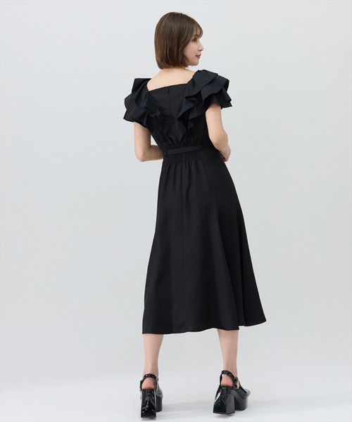 REDYAZEL(レディアゼル)の「フリルドッキングワンピース(ワンピース・レディース・ベージュ/ブルー/ブラック・FREE)」の21枚目の写真