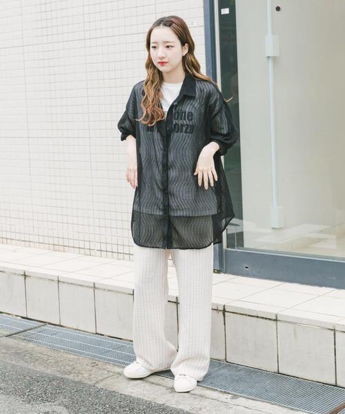 ITEMS URBANRESEARCH(アイテムズ アーバンリサーチ)の「ヨウリュウシアービッグシャツ(シャツ/ブラウス・レディース・ラベンダー/オフホワイト/ブラック・FREE)」の17枚目の写真