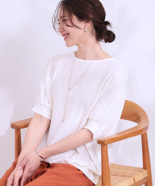 DRESKIP(ドレスキップ)の「【ひんやり/UV】ほんのりラメで大人上品 お袖リブ ドルマントップス(Tシャツ/カットソー・レディース・オフホワイト/グレー/ピンク/サックスブルー/イエロー系その他/ブラック・00)」の2枚目の写真