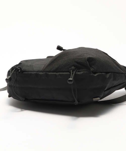 SEALSON(シールソン)の「SEALSON / シールソン M2 CROSSBODY BAG(ショルダーバッグ・メンズ・ブラック・FREE)」の4枚目の写真