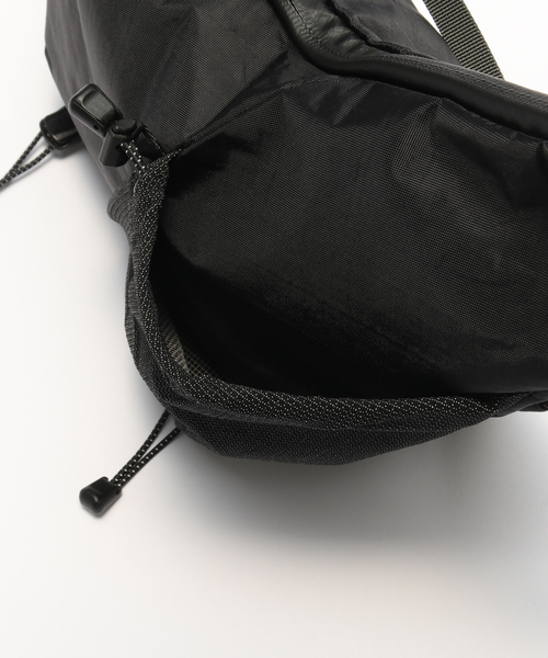 SEALSON(シールソン)の「SEALSON / シールソン M2 CROSSBODY BAG(ショルダーバッグ・メンズ・ブラック・FREE)」の6枚目の写真