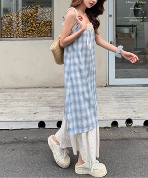LADY LIKE(レディライク)の「レイヤード風チェック柄キャミワンピース(ワンピース・レディース・レッド/サックスブルー・M)」の13枚目の写真