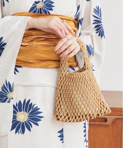 ad thie(アドティエ)の「ロープ編み ワンハンドル ミニバッグ(ハンドバッグ・レディース・イエロー/グリーン/ベージュ/オフホワイト/ブラック・FREE)」の10枚目の写真