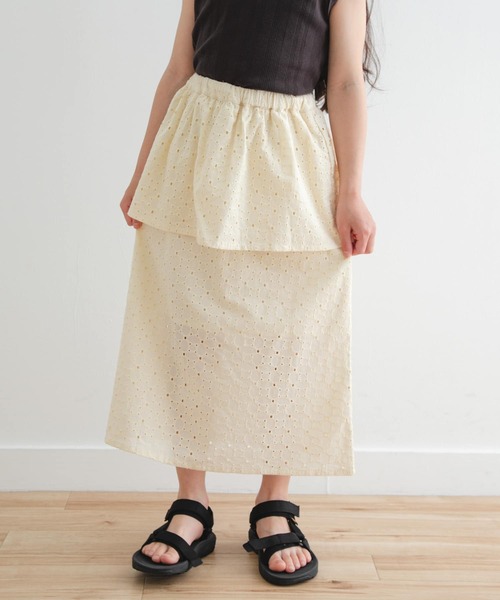 URBAN RESEARCH DOORS（アーバンリサーチドアーズ）の「コットンレースティアードスカート(KIDS)（スカート・キッズ・アイボリー/パープル・120/105/135）」の2枚目の写真