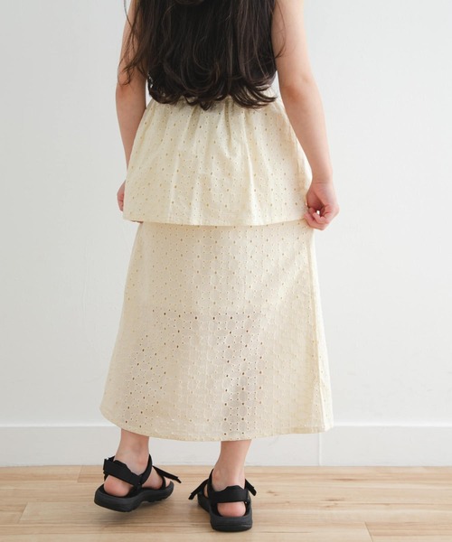 URBAN RESEARCH DOORS（アーバンリサーチドアーズ）の「コットンレースティアードスカート(KIDS)（スカート・キッズ・アイボリー/パープル・120/105/135）」の5枚目の写真