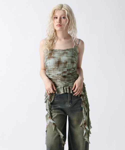 FOREVER 21（フォーエバー トゥエンティーワン）の「【2025SS】モヤ柄カスケードフリルキャミ（キャミソール・レディース・ブラウン/ブルー/ブラック・FREE）」の8枚目の写真