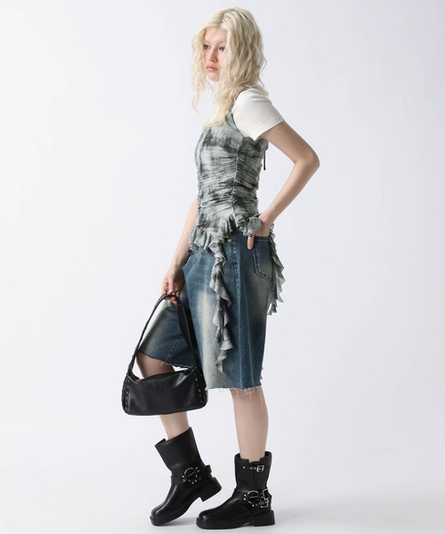 FOREVER 21（フォーエバー トゥエンティーワン）の「【2025SS】モヤ柄カスケードフリルキャミ（キャミソール・レディース・ブラウン/ブルー/ブラック・FREE）」の11枚目の写真