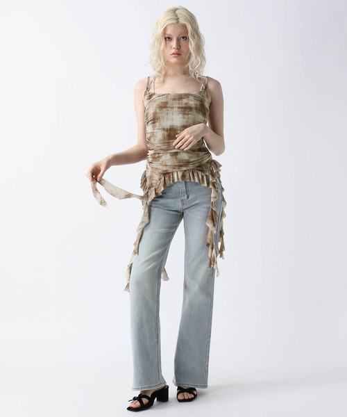 FOREVER 21（フォーエバー トゥエンティーワン）の「【2025SS】モヤ柄カスケードフリルキャミ（キャミソール・レディース・ブラウン/ブルー/ブラック・FREE）」の14枚目の写真