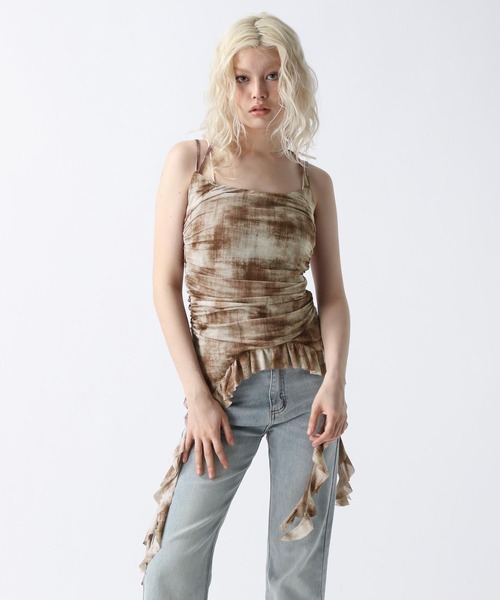 FOREVER 21（フォーエバー トゥエンティーワン）の「【2025SS】モヤ柄カスケードフリルキャミ（キャミソール・レディース・ブラウン/ブルー/ブラック・FREE）」の19枚目の写真