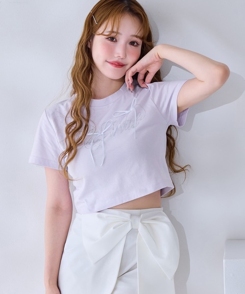 one after another NICE CLAUP(ワンアフターアナザーナイスクラップ)の「ビジューリボンアソートT(Tシャツ/カットソー・レディース・オフホワイト/ブラック/ピンク/ラベンダー・FREE)」の4枚目の写真