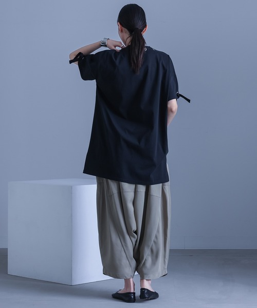 kOhAKU（コハク）の「【機能素材】『ハトメアシメカットソー』（Tシャツ/カットソー・レディース・ブラック/ライトグレー・FREE）」の17枚目の写真