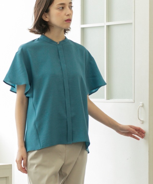 OPAQUE.CLIP（オペークドットクリップ）の「バックフリルバンドカラーブラウス【洗濯機洗い可/吸水速乾/接触冷感】（シャツ/ブラウス・レディース・ライトベージュ/ブルーグリーン/ネイビー・36/38/40/42）」の15枚目の写真