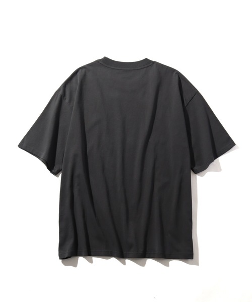 Disney(ディズニー)の「【Disney/ディズニー】 ミッキー アートワーク ヴィンテージ加工 半袖 Tシャツ(Tシャツ/カットソー・メンズ・ブラック系2/ブラック系4/ブラック系/ブラック系1/ブラック系3・L/M/LL)」の11枚目の写真