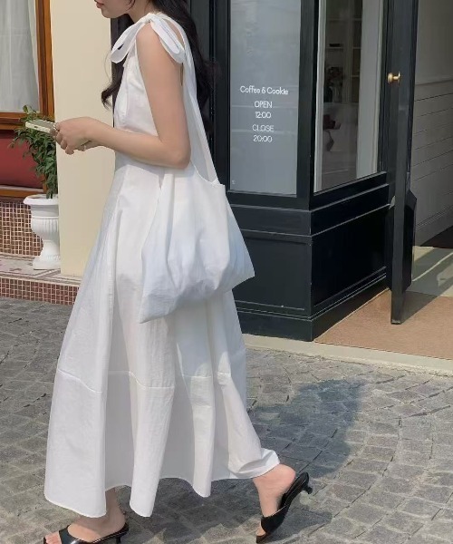 セール】YUGA_YGMC Flared dress with back（ワンピース）｜FREE
