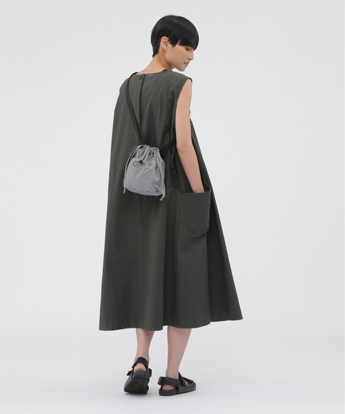 MHL.（エムエイチエル）の「WASHED NYLON（ショルダーバッグ・レディース・グレー/ネイビー系1・FREE）」の16枚目の写真