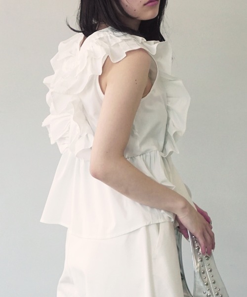 O'fmus(オフムス)の「【O'fmus】ラッフルフレアトップス ofmw25s063(その他トップス・レディース・ブラック/ホワイト・FREE)」の6枚目の写真