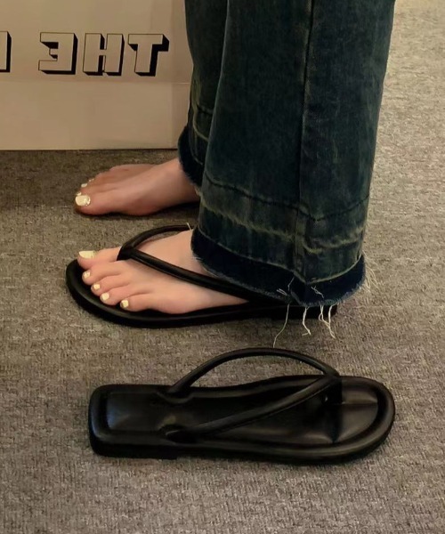 Ritzy（リッツィー）の「クリップトゥ フラットトングサンダル ビーチサンダル（サンダル・レディース・ホワイト/ベージュ/シルバー/ブラック・23/23.5/24/24.5/25）」の14枚目の写真