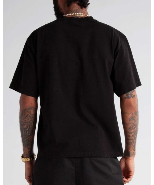 SHAKA WeAR（シャカウェア）の「【SHAKA WEAR】7.5oz Max Heavyweight Cropped Tee 短丈Tシャツ ショート丈 MCS02S UNTR（Tシャツ/カットソー・メンズ・ブラック/チャコールグレー/ホワイト・XL/L/M/S）」の8枚目の写真