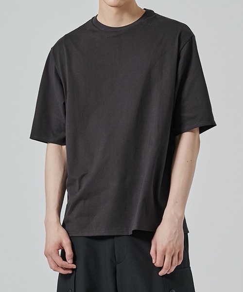 marka(マーカ)の「【MARKA/マーカ】別注 CREW NECK TEE(Tシャツ/カットソー・メンズ・ホワイト/ブラック/ダークグレー・1/2)」の3枚目の写真