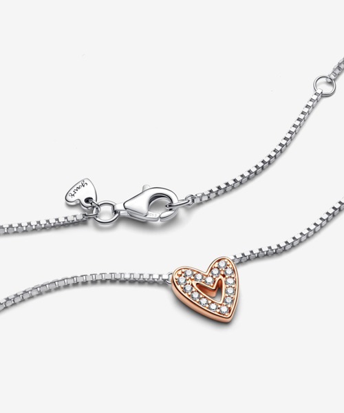 Pandora ネックレス ハートモチーフ パンドラ”LOVE”テーマの新作ジュエリー、真っ赤なハートの