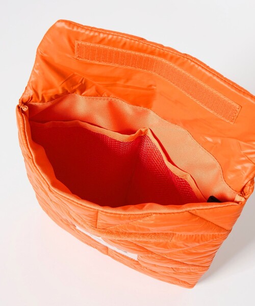 CITEN（シテン）の「＜CITEN＞ パデッド PCケース L ライト（PC・タブレットケース・レディース・ダークブラウン/ベージュ/ライトグレー/レッド/シルバー/ダークグレー/その他3/その他4/ロイヤルブルー/ブラック/オレンジ・FREE）」の21枚目の写真