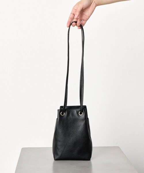 Jena espace merveilleux（ジェナ　エスパスメルヴェイユ）の「本革ミニ巾着バッグ（トートバッグ・レディース・グレー/ブラック・FREE）」の6枚目の写真