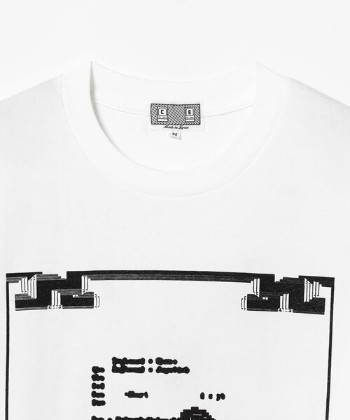 C.E（シーイー）の「C.E / MD C.Esc T（Tシャツ/カットソー・メンズ・ホワイト・X-LARGE/LARGE/MEDIUM）」の3枚目の写真
