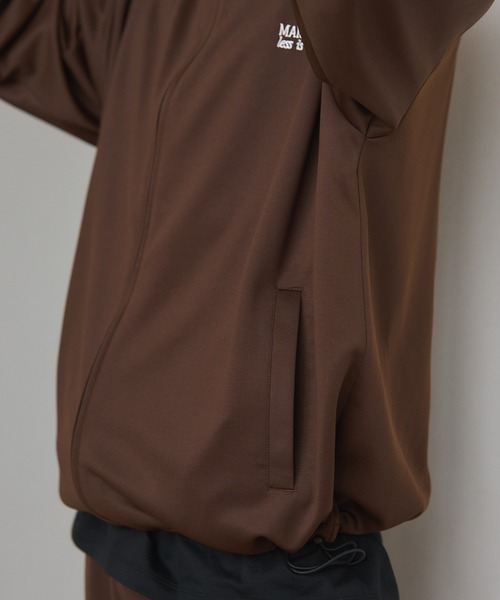 MAISON CLUB(メゾンクラブ)の「【MAISON CLUB】Professional Essential Stretch Track Jacket KKP / エッセンシャルストレッチトラックジャケット ジャージ AENNOYORK(ジャージ・メンズ・ブラウン/グレー/ブラック・M/L)」の17枚目の写真