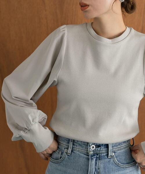 URBAN RESEARCH Sonny Label(アーバンリサーチサニーレーベル)の「『WEB限定』パフスリーブコンビプルオーバー(Tシャツ/カットソー・レディース・ベージュ/ブラック/オフホワイト・FREE)」の3枚目の写真