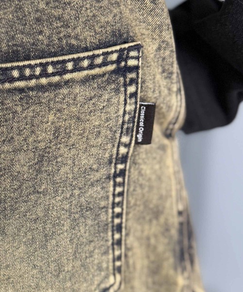 Classical Origin(クラシカルオリジン)の「3Dタック&ダーツデザインバレルレッグワイドデニム/3D Tucked&Darted Barrel-Leg Wide Denim(デニムパンツ・メンズ・ブルー系2/ブラック・MEDIUM/LARGE/SMALL)」の6枚目の写真