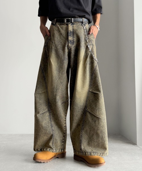 Classical Origin(クラシカルオリジン)の「3Dタック&ダーツデザインバレルレッグワイドデニム/3D Tucked&Darted Barrel-Leg Wide Denim(デニムパンツ・メンズ・ブルー系2/ブラック・MEDIUM/LARGE/SMALL)」の14枚目の写真