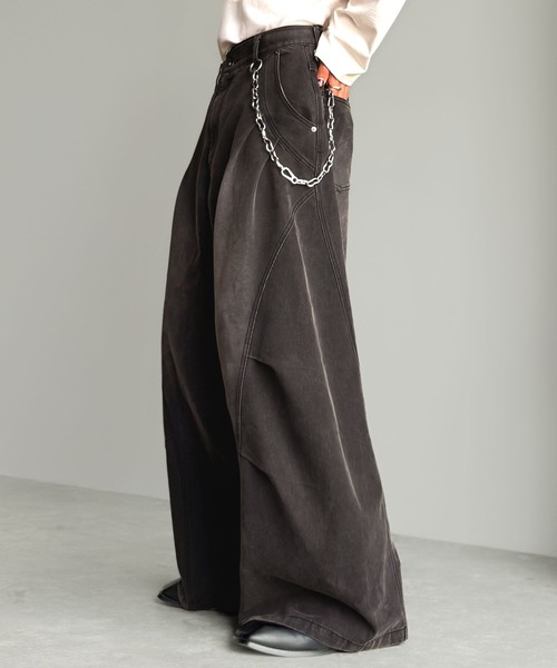 Classical Origin(クラシカルオリジン)の「3Dタック&ダーツデザインバレルレッグワイドデニム/3D Tucked&Darted Barrel-Leg Wide Denim(デニムパンツ・メンズ・ブルー系2/ブラック・MEDIUM/LARGE/SMALL)」の18枚目の写真