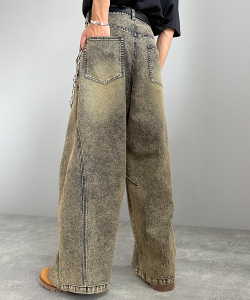 Classical Origin(クラシカルオリジン)の「3Dタック&ダーツデザインバレルレッグワイドデニム/3D Tucked&Darted Barrel-Leg Wide Denim(デニムパンツ・メンズ・ブルー系2/ブラック・MEDIUM/LARGE/SMALL)」の10枚目の写真