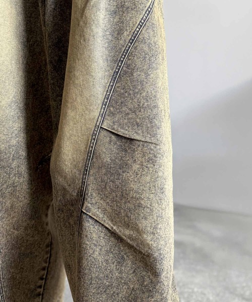 Classical Origin(クラシカルオリジン)の「3Dタック&ダーツデザインバレルレッグワイドデニム/3D Tucked&Darted Barrel-Leg Wide Denim(デニムパンツ・メンズ・ブルー系2/ブラック・MEDIUM/LARGE/SMALL)」の16枚目の写真