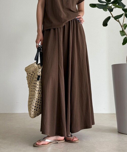 fredy emue（フレディエミュ）の「《セットアップ対応》タンブラー鹿の子フレアースカート（スカート・レディース・アイボリー/ブラウン/チャコールグレー・38/36）」の8枚目の写真