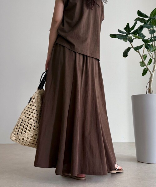 fredy emue（フレディエミュ）の「《セットアップ対応》タンブラー鹿の子フレアースカート（スカート・レディース・アイボリー/ブラウン/チャコールグレー・38/36）」の12枚目の写真