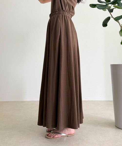 fredy emue（フレディエミュ）の「《セットアップ対応》タンブラー鹿の子フレアースカート（スカート・レディース・アイボリー/ブラウン/チャコールグレー・38/36）」の15枚目の写真