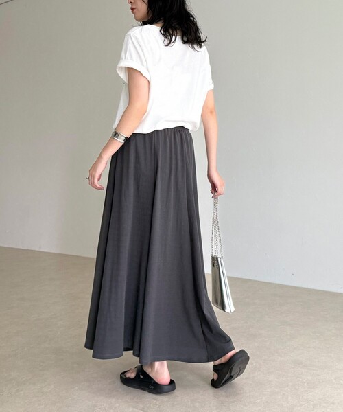 fredy emue（フレディエミュ）の「《セットアップ対応》タンブラー鹿の子フレアースカート（スカート・レディース・アイボリー/ブラウン/チャコールグレー・38/36）」の22枚目の写真