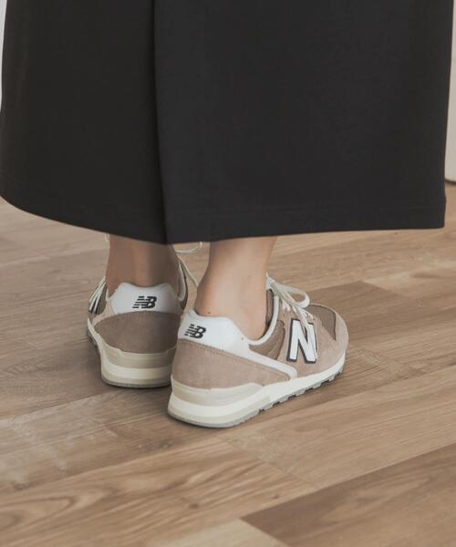NEW BALANCE(ニューバランス)の「NEW BALANCE WL996(スニーカー・レディース・ベージュ・24/24.5/23.5)」の8枚目の写真
