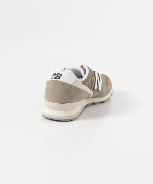NEW BALANCE(ニューバランス)の「NEW BALANCE WL996(スニーカー・レディース・ベージュ・24/24.5/23.5)」の4枚目の写真