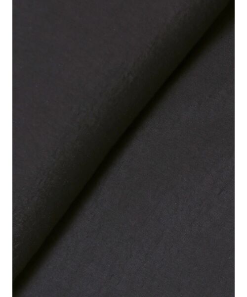 Ungrid（アングリッド）の「ミドル丈ルーズシルエットダウン（ダウンジャケット/コート・レディース・ブラック/ベージュ/アイボリー・SMALL/MEDIUM）」の17枚目の写真