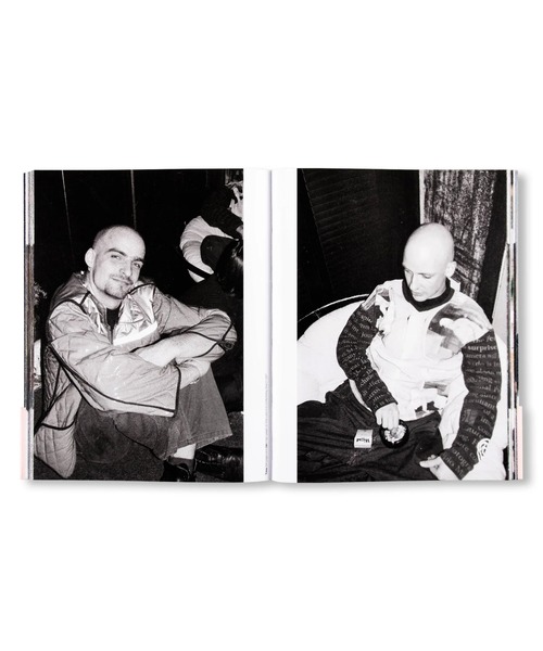 VILLA BOOKS（ヴィラ ブックス）の「ANFANG/BEGINNING: BERLIN 1994-99 by Christian Stemmler（本・メンズ・その他・FREE）」の5枚目の写真