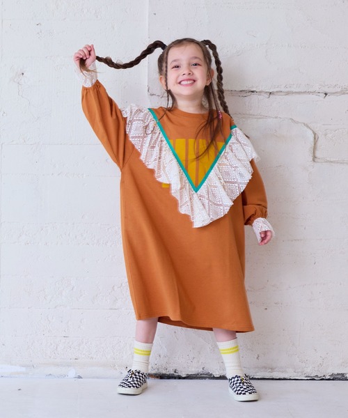 MARKEY'S(マーキーズ)の「レースフリルワンピース(ワンピース・キッズ・オレンジ/ピンク/オフホワイト・90/100/110/120/130/140/150)」の12枚目の写真