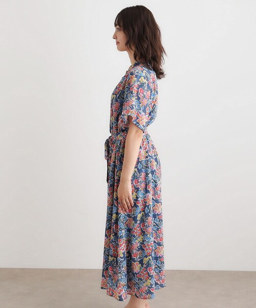 LAURA ASHLEY(ローラアシュレイ)の「【WEB限定/洗える】ハニーボーン柄 ワンピース(ワンピース・レディース・パープル系5/ブルー系・42/40/38)」の12枚目の写真