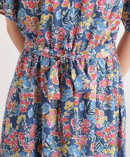 LAURA ASHLEY(ローラアシュレイ)の「【WEB限定/洗える】ハニーボーン柄 ワンピース(ワンピース・レディース・パープル系5/ブルー系・42/40/38)」の16枚目の写真