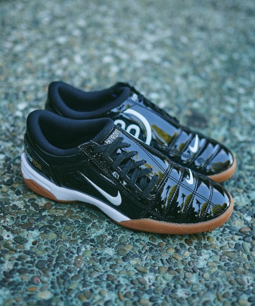 NIKE(ナイキ)の「W T90 IB5666-001(スニーカー・レディース・ブラック・29.0cm/28.5cm/28.0cm/27.5cm/27.0cm/26.5cm/26.0cm/25.5cm/25.0cm/24.5cm/24.0cm/23.5cm/23.0cm)」の3枚目の写真